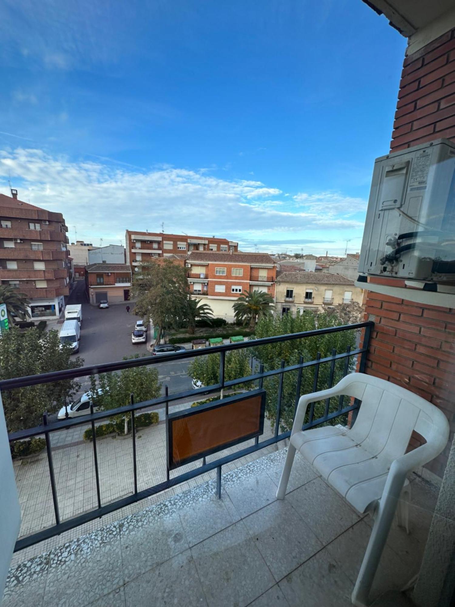 Hostal Agripino Y Restaurante Asiatico Mora Екстер'єр фото