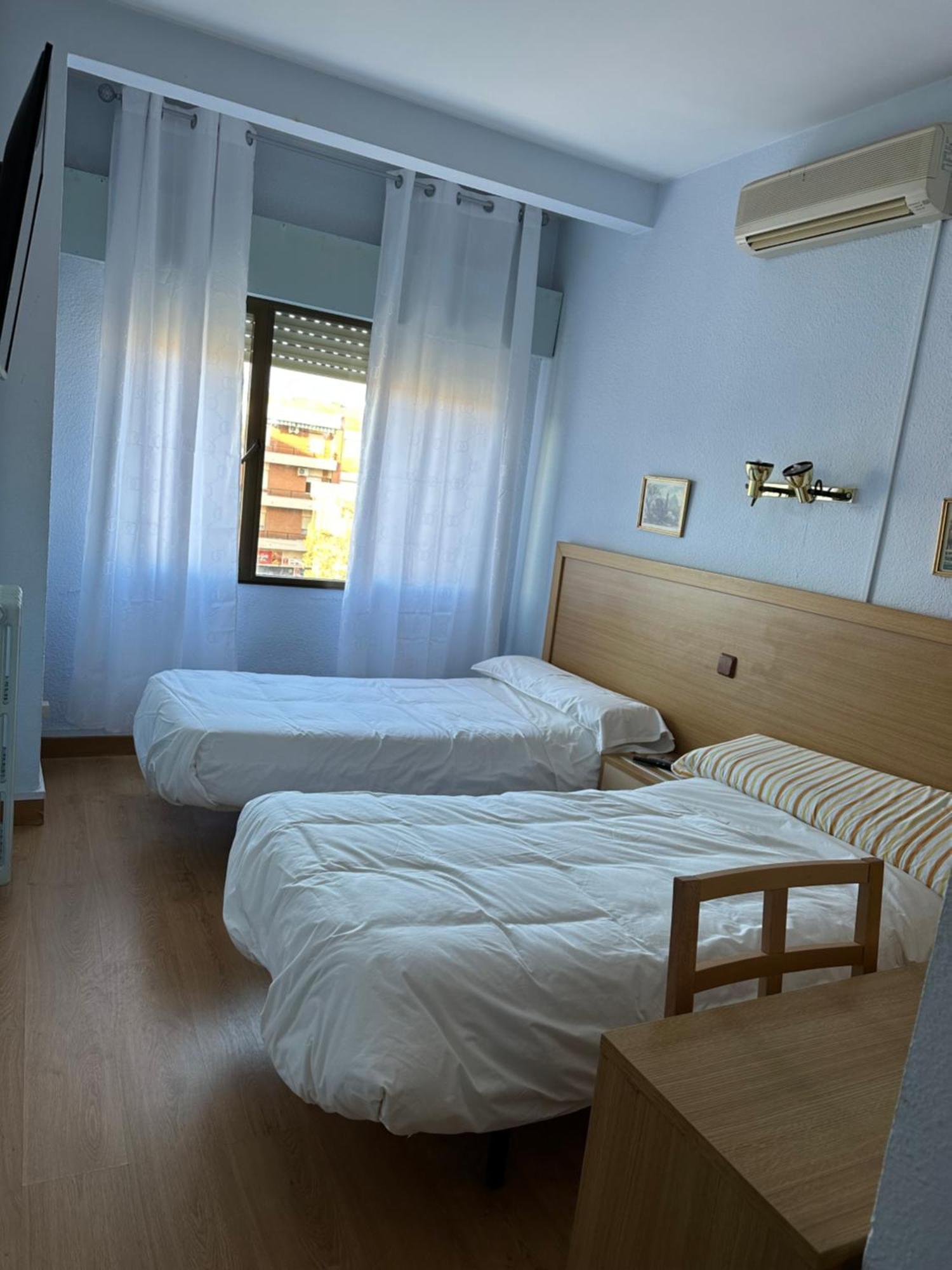 Hostal Agripino Y Restaurante Asiatico Mora Екстер'єр фото